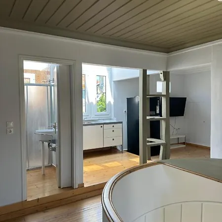 Old Town Boutique Апартаменты *